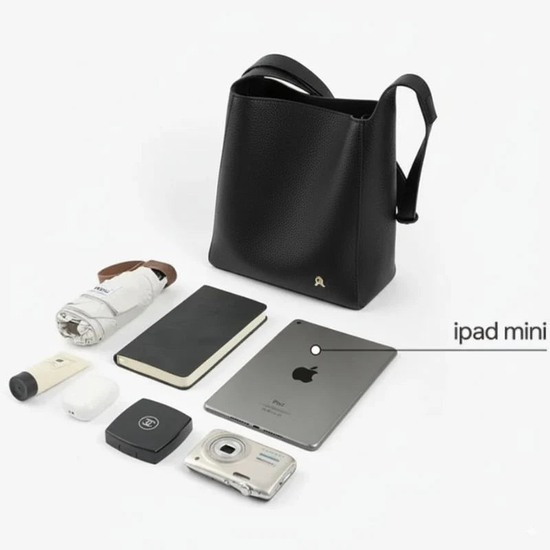 Bolsa Tote Amélie Pequena em Couro Preto