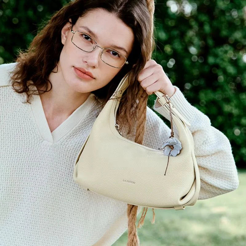 Bolsa Transversal Bege Feminina Pequena de Couro Naomi