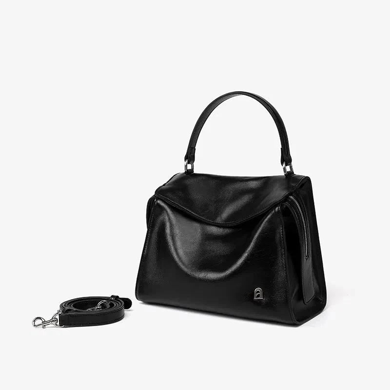 Bolsa Transversal Ellen Feminina Média em Couro Preto